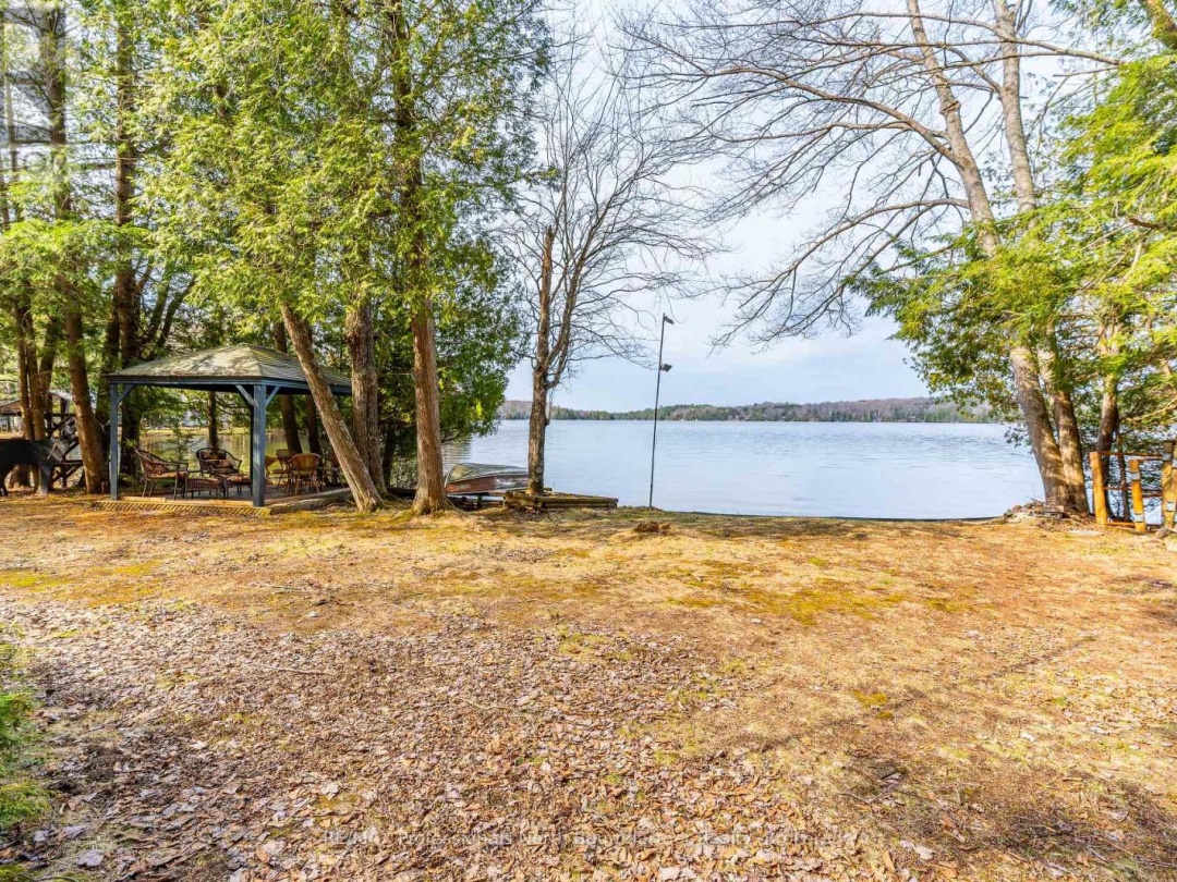 1189 Marathon Drive, Canning Lake