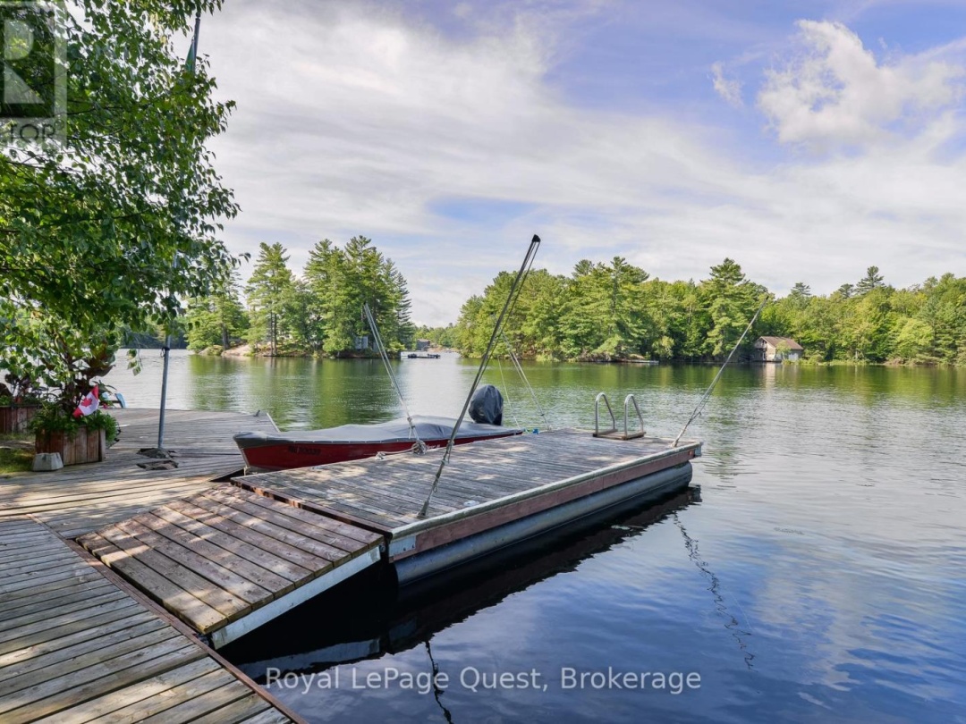 1 Island 4Sr, Severn Lake