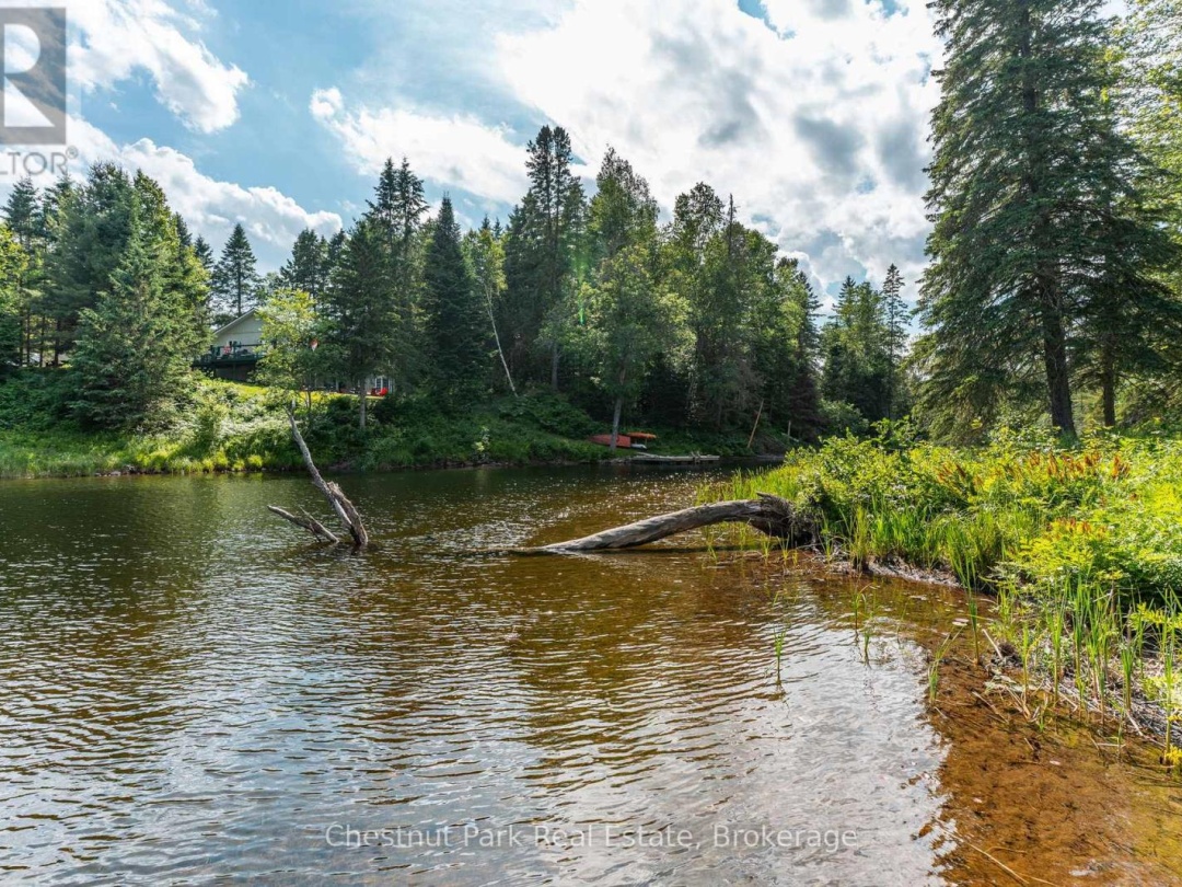 1054 GREEN LAKE ROAD, 