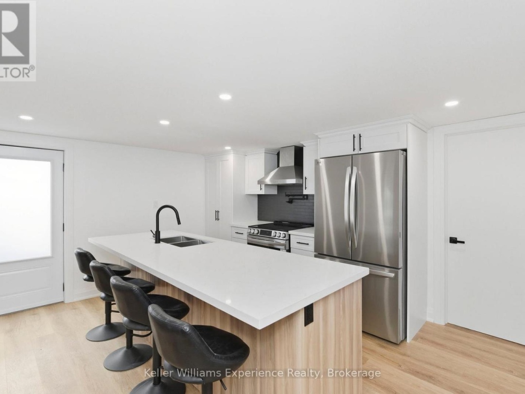 3355 MUSKOKA STREET, 