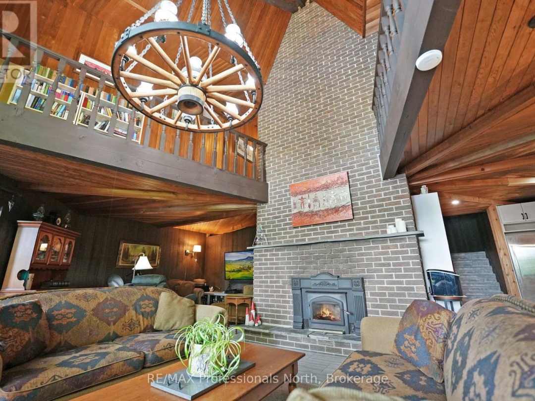 1511 WENONA LAKE ROAD, 