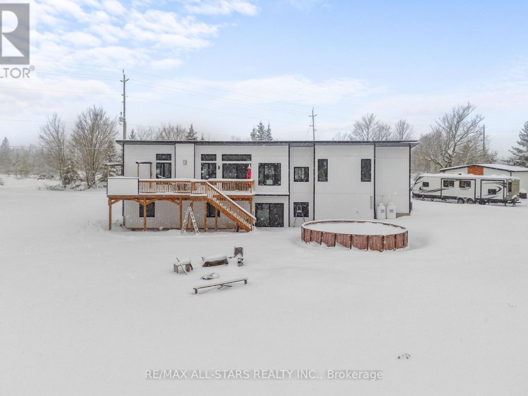 1062 NORTHLINE ROAD, 