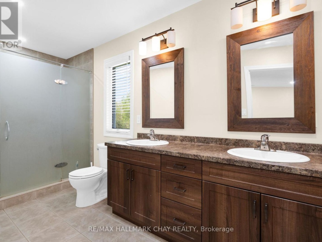 2052 MARCHMONT ROAD, 