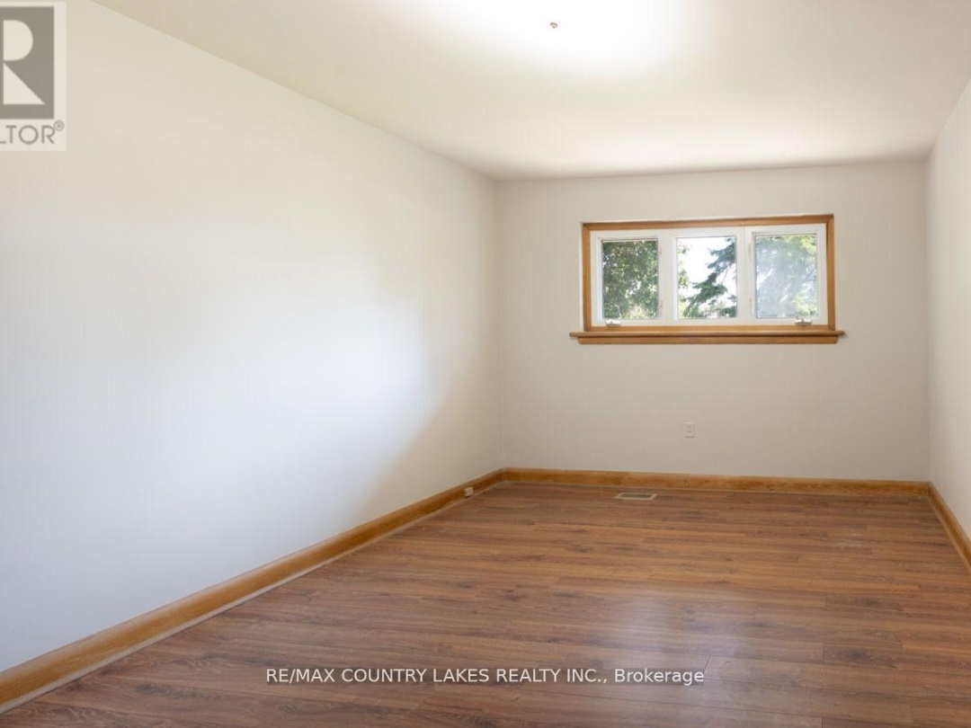 895 HIGHWAY 7 ROAD, 