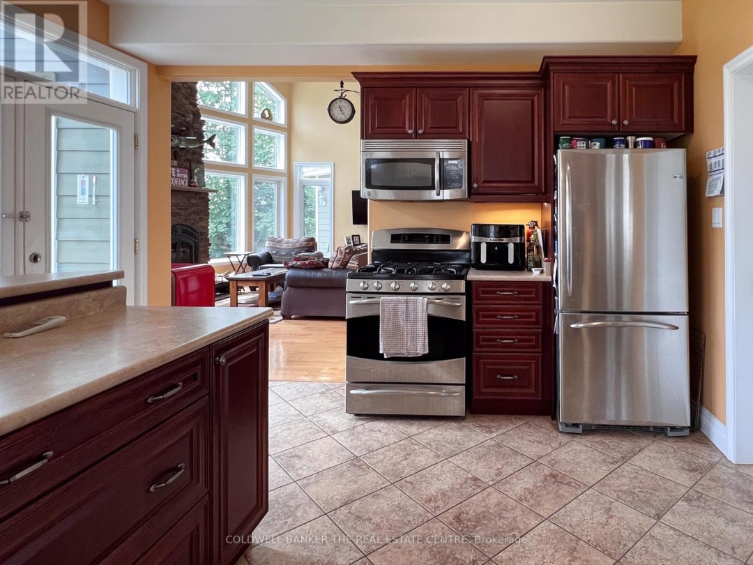 126 Jasper Drive, Balsam Lake