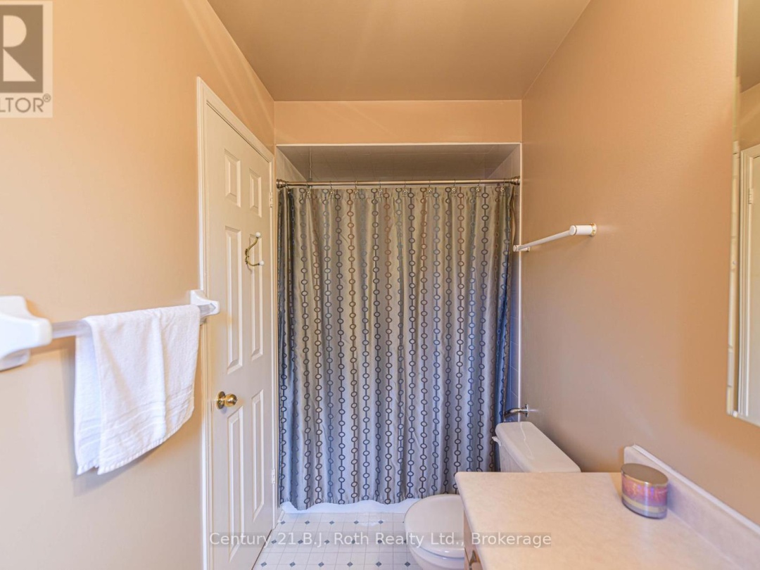 72 CARTER CRESCENT, 