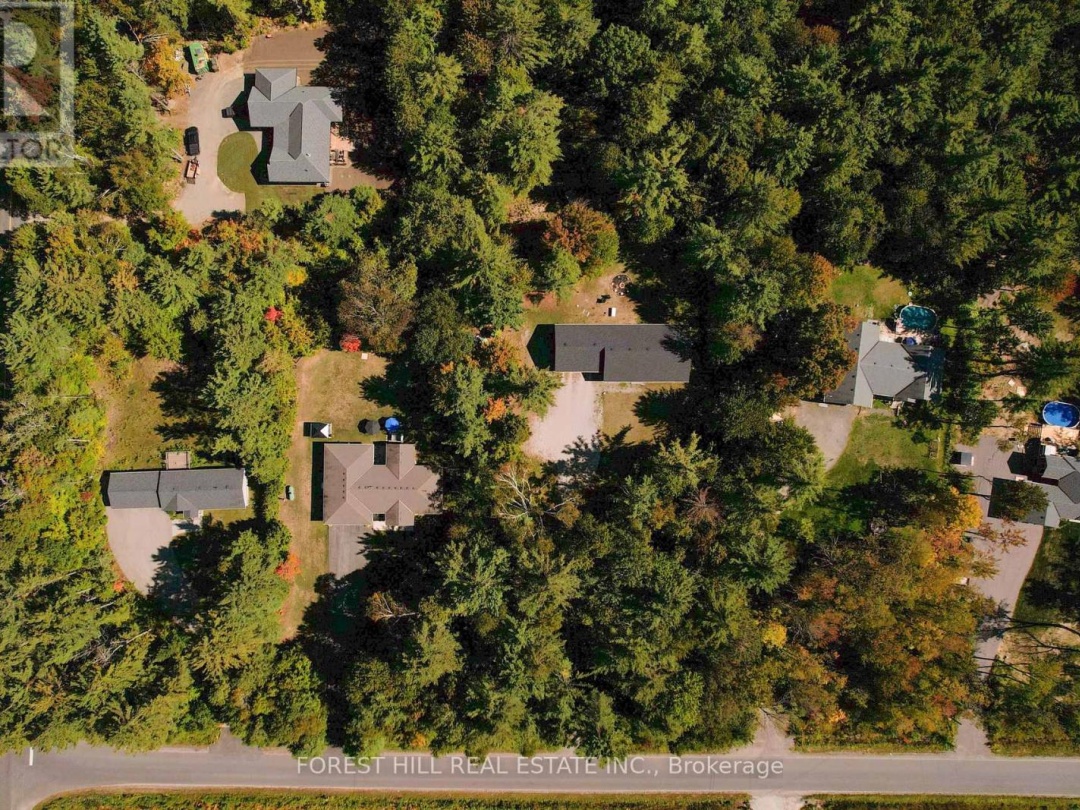 1025 TOWER CRESCENT, 