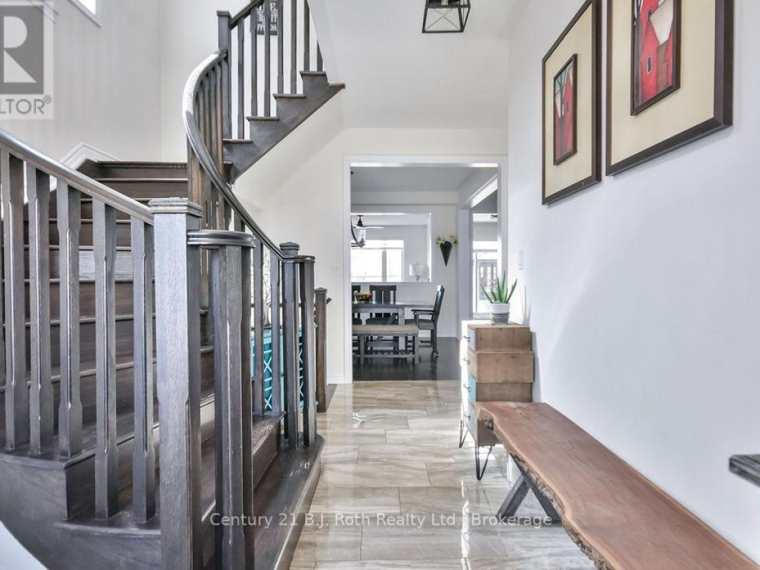 3040 Orion Boulevard, Orillia