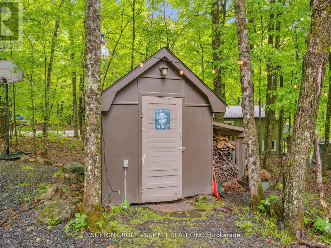 17 SUGARBUSH LANE, 