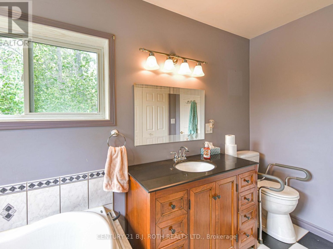 3297 MUSKOKA STREET, 
