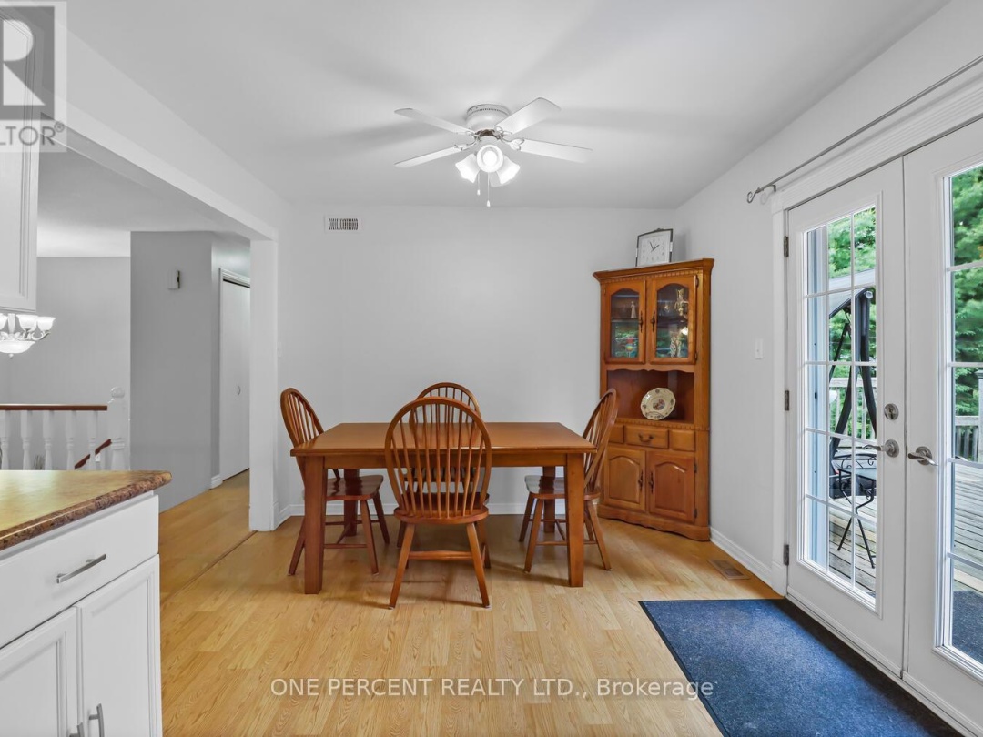314 Riverside Drive, Pigeon Lake
