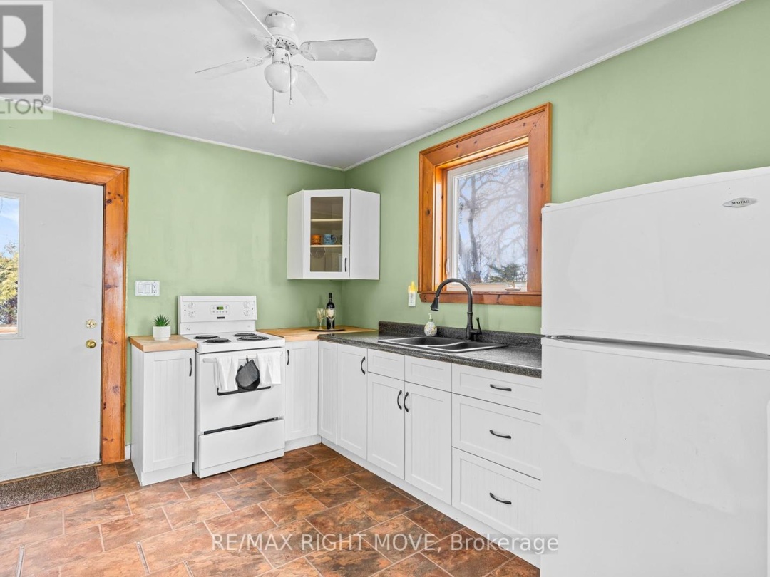 2674 LONE BIRCH TRAIL, Lake Simcoe