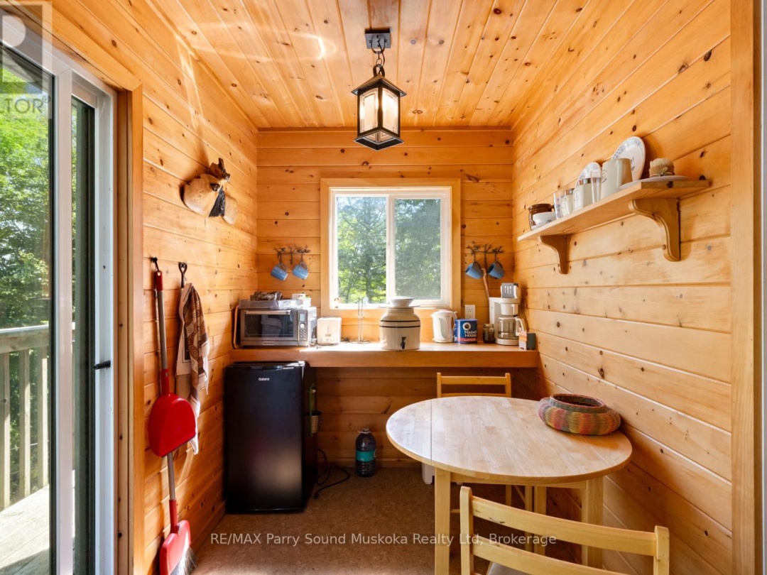 58 Deerfield Road, Manitouwabing Lake