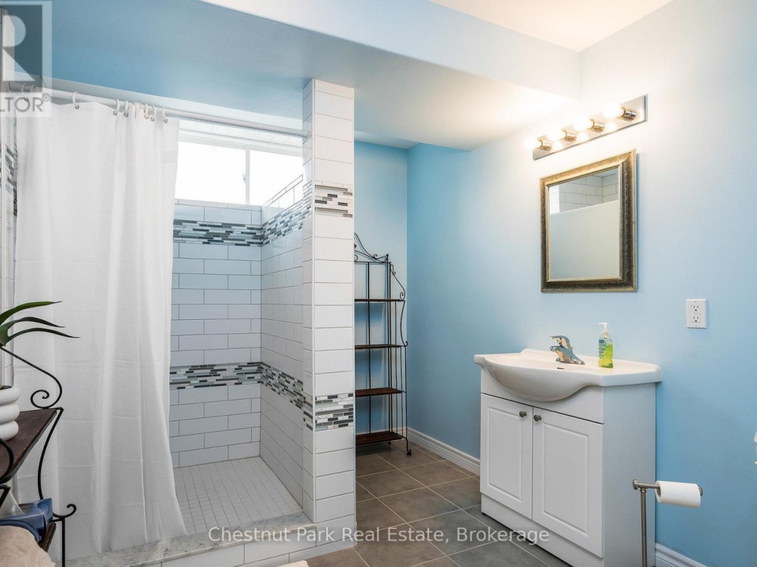 28 BOYD CRESCENT, 