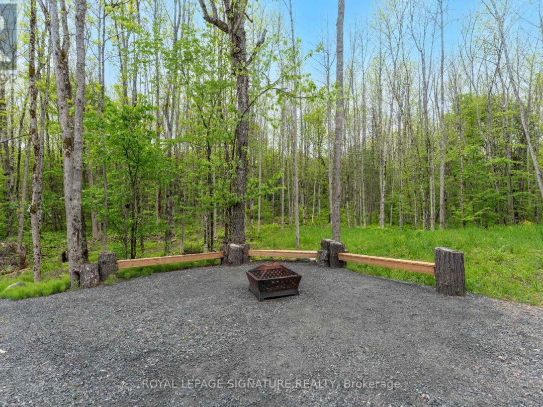 44 SUNNYSHORE PARK DRIVE, 