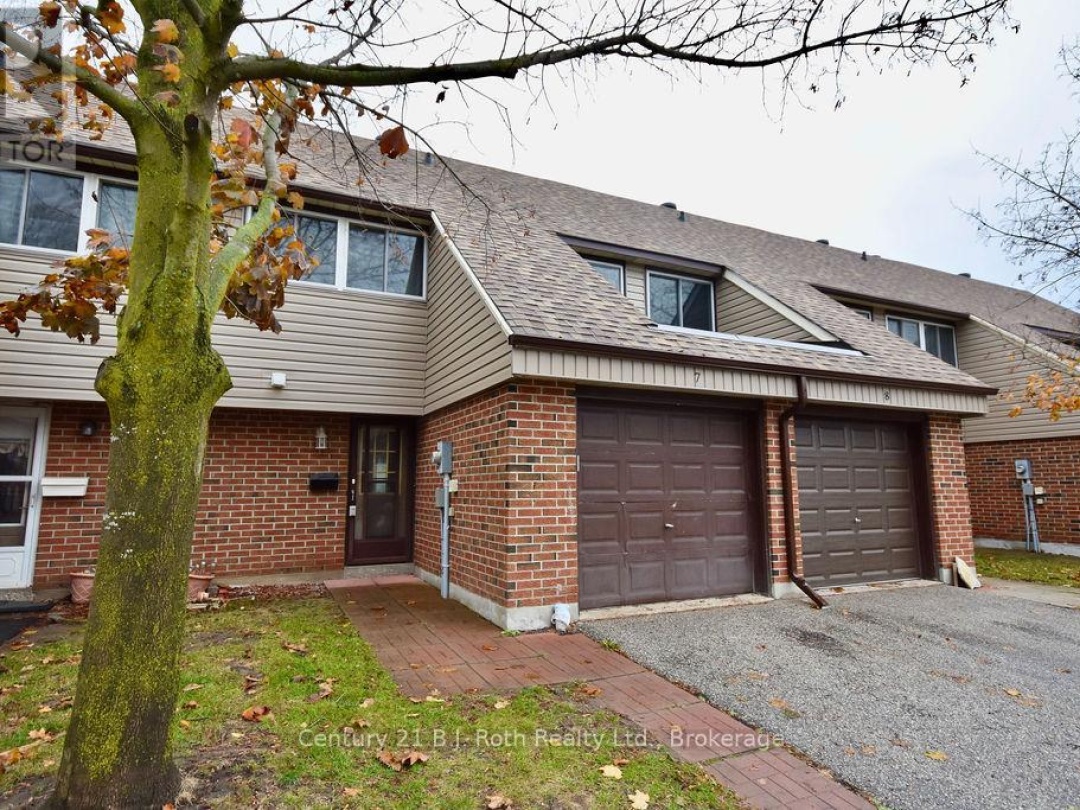 7 - 441 BARRIE ROAD, 