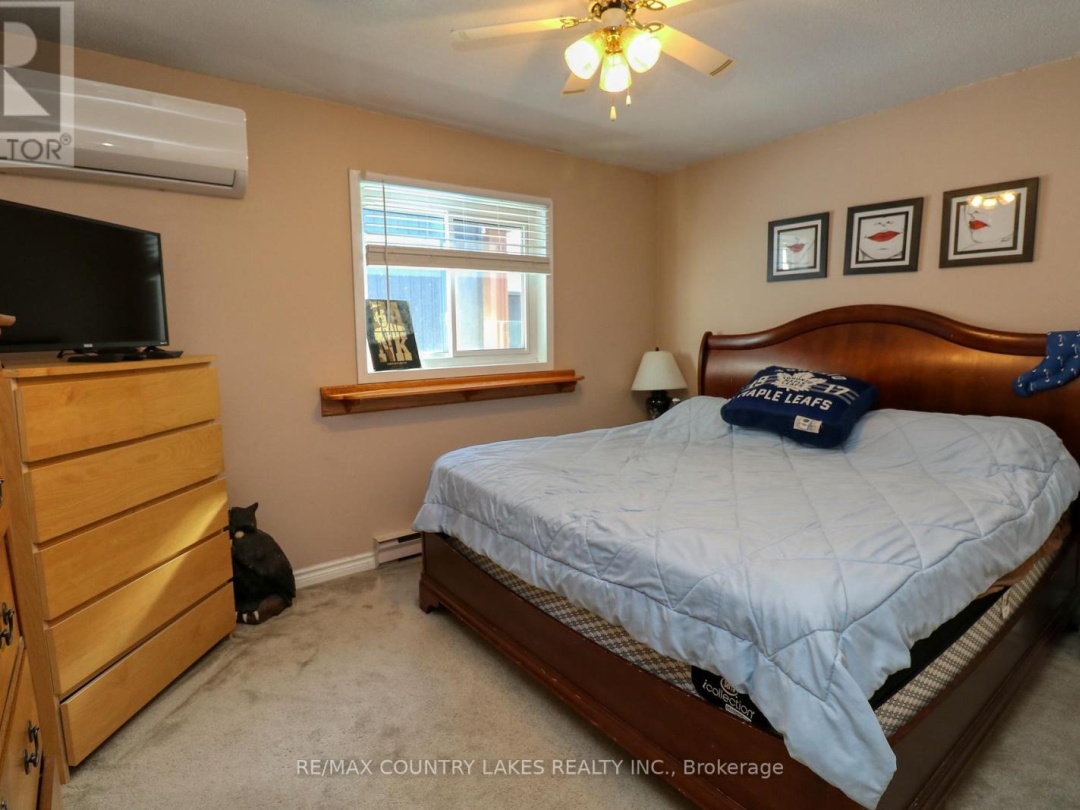 34 SIMCOE ROAD, 