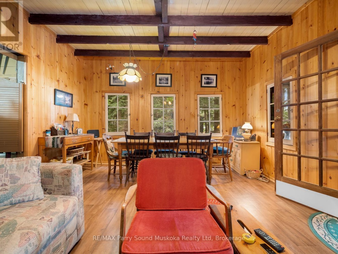 897 172 WA HORSESHOE LAKE, 