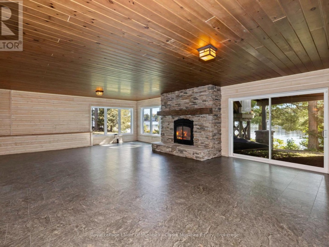 1064 ROAD 3200 & 0 PARKERS POINT ROAD, Lake Muskoka