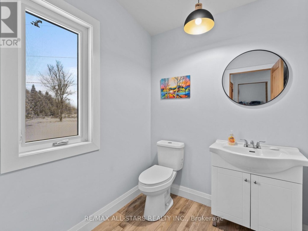 1062 NORTHLINE ROAD, 