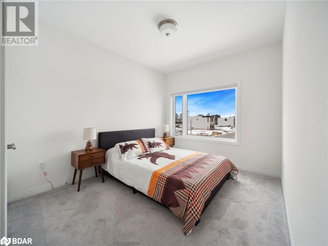 3727 Quayside Drive, Severn