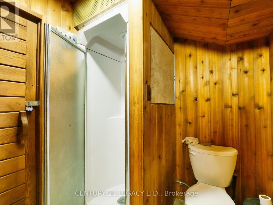 23 LANSDOWNE STREET W, 