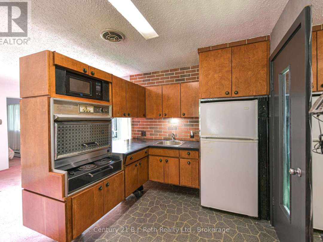 535 HIGH STREET, 