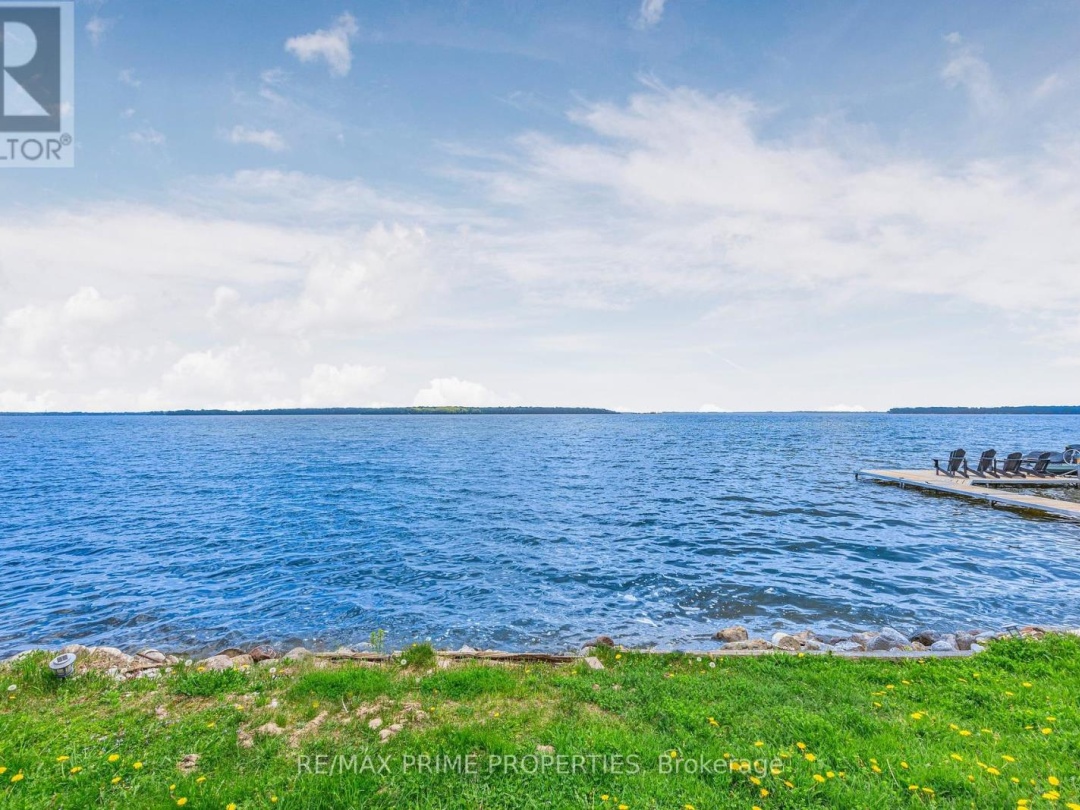 1947 WOODS BAY ROAD, Lake Couchiching