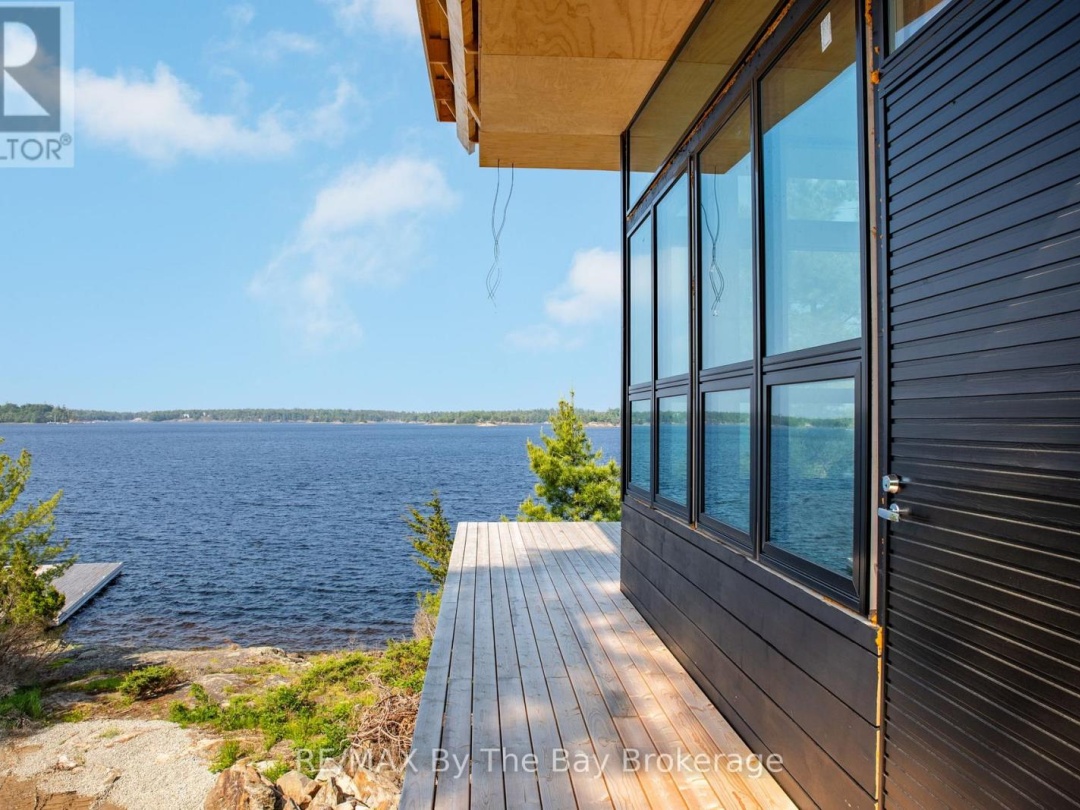 11324 ISLAND 1810/BONE ISLAND, 