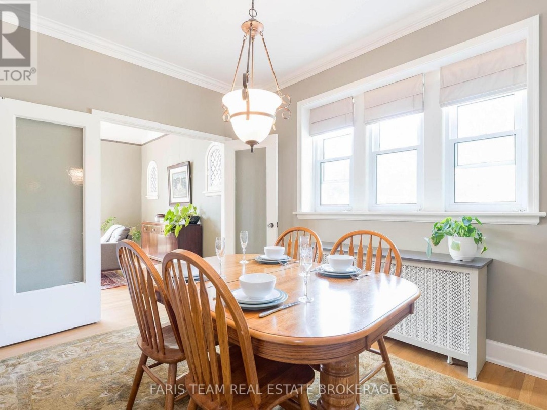 44 TECUMSETH STREET, 