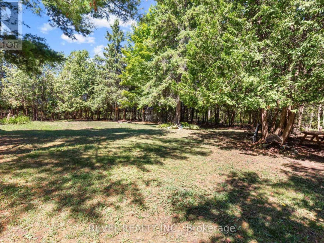 643 BALSAM LAKE DRIVE, 