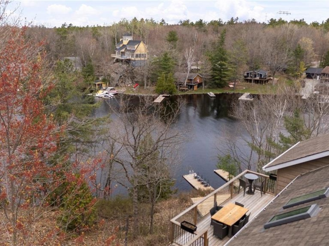 2043 Beman Point Lane, Gloucester Pool