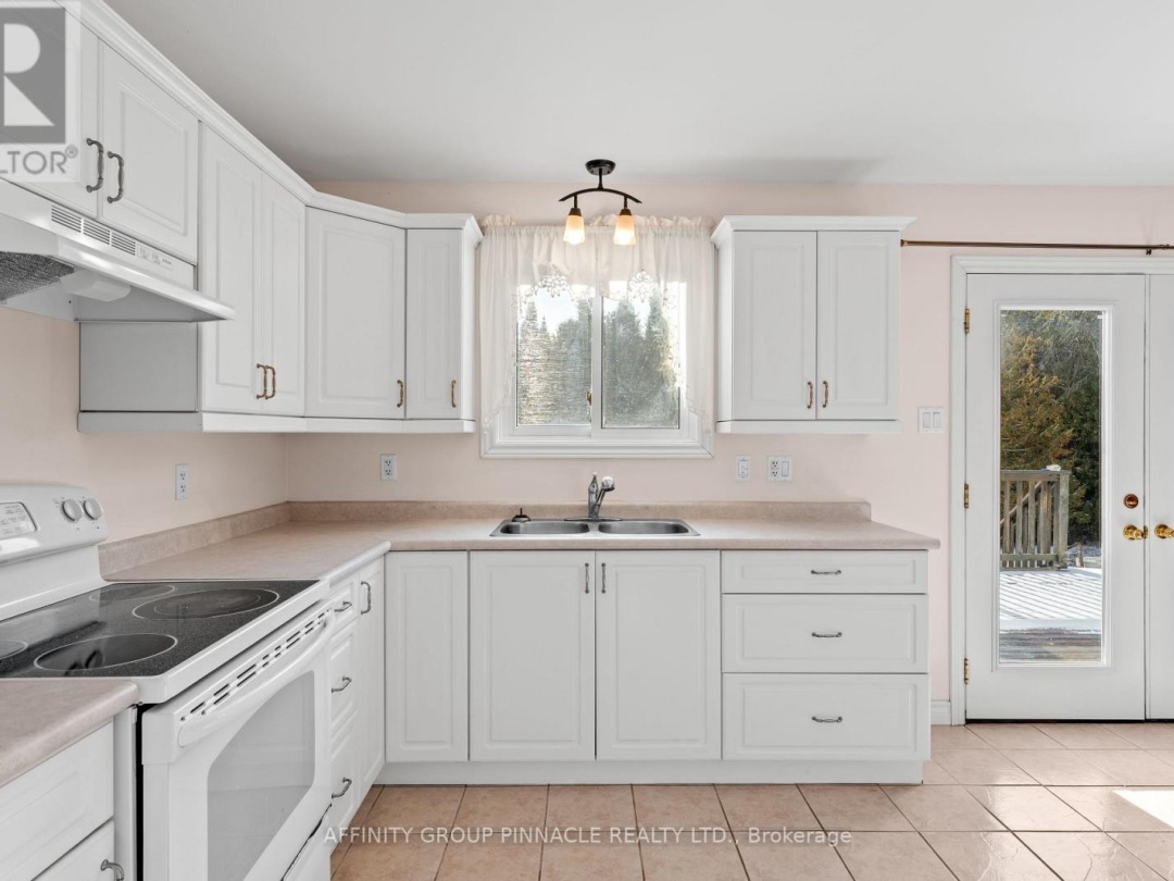 196 BURY'S GREEN ROAD, Kawartha Lakes (Somerville)