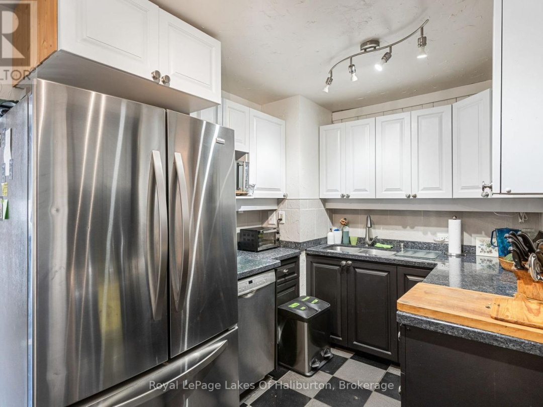 1049 NINATIGO LANE, Maple Lake