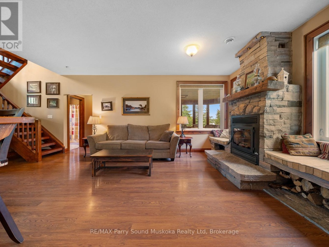 25 COLE POINT TRAIL, Manitouwabing Lake