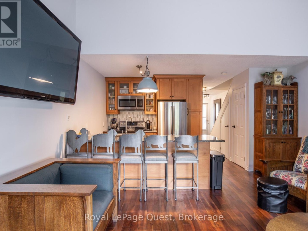 8 - 81 LAGUNA PARKWAY, 