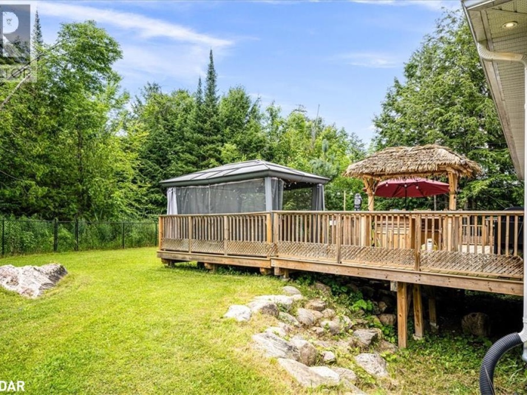 158 MOONSTONE ROAD EAST, 