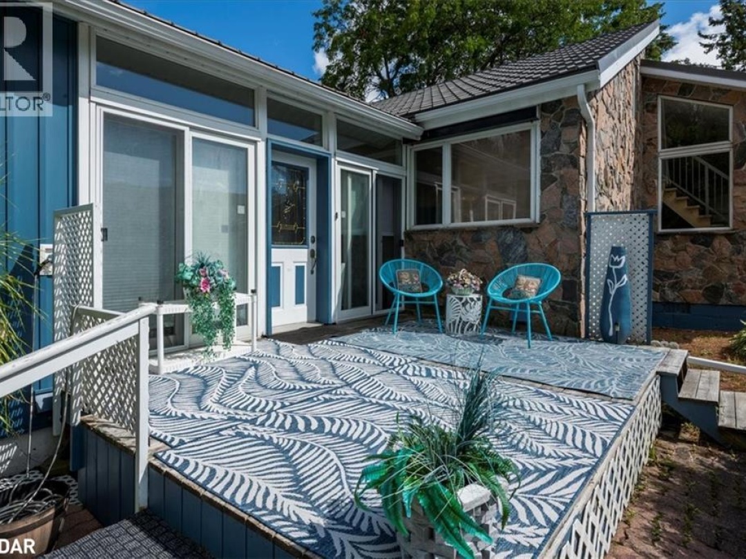 42 OLD INDIAN Trail, 