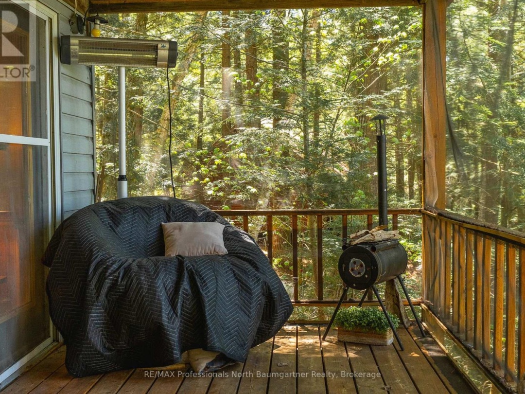 2766 Wilkinson Road, Kennisis Lake
