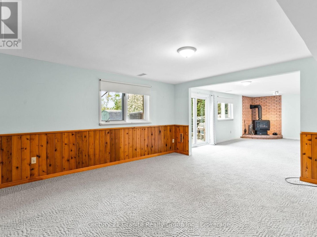 34 CEDARTREE LANE, 