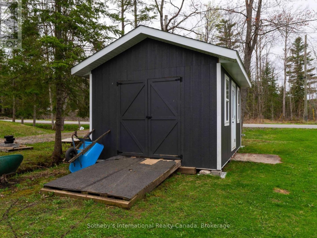 1041 CONSERVATION ROAD, Doe Lake