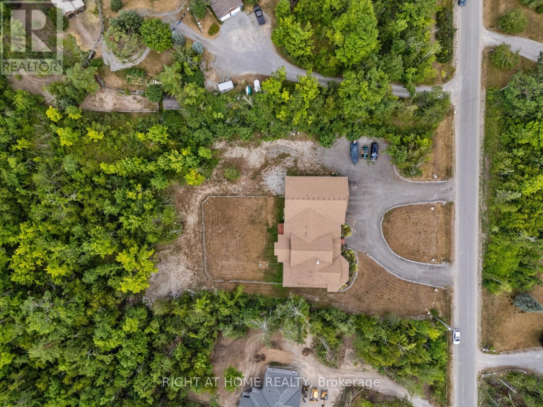 177 ELLWOOD CRESCENT, 