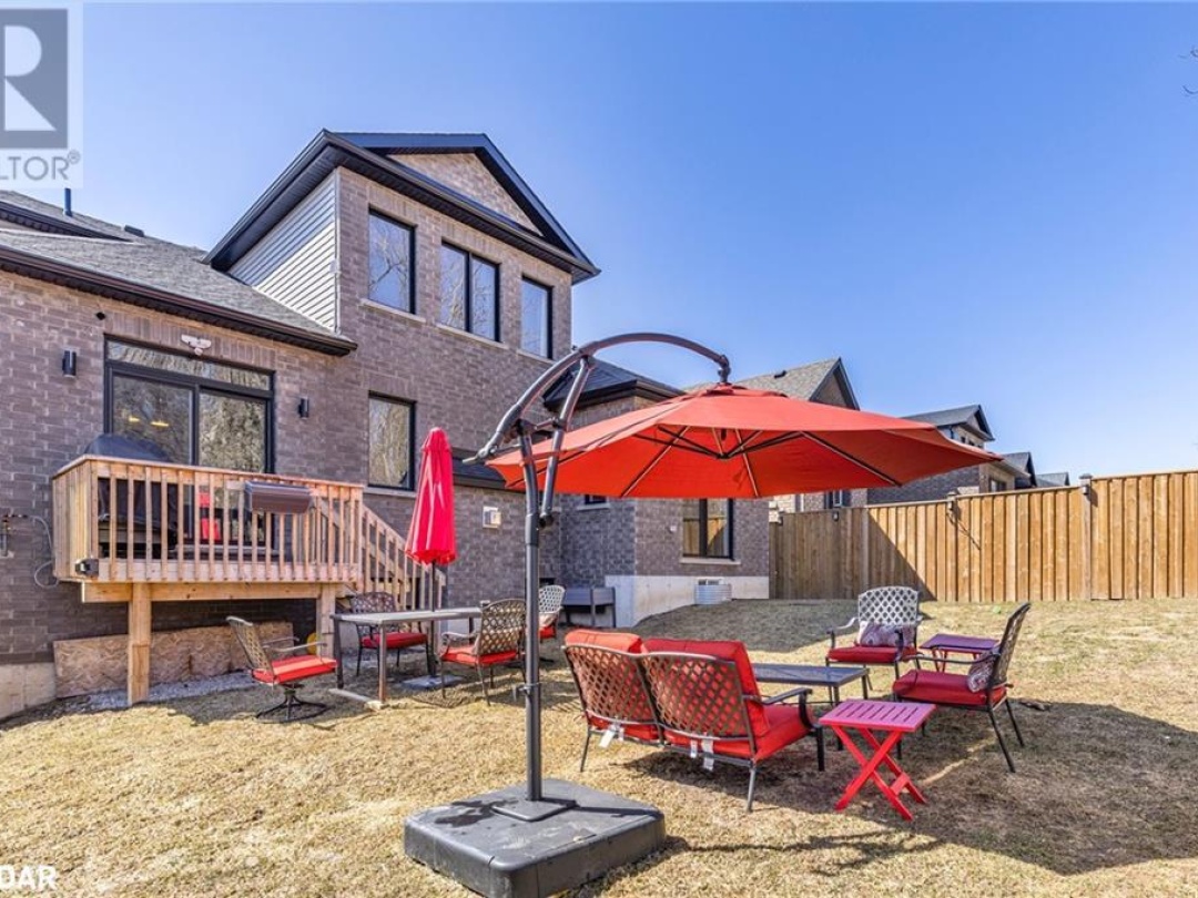 3075 Orion Blvd Boulevard, Orillia