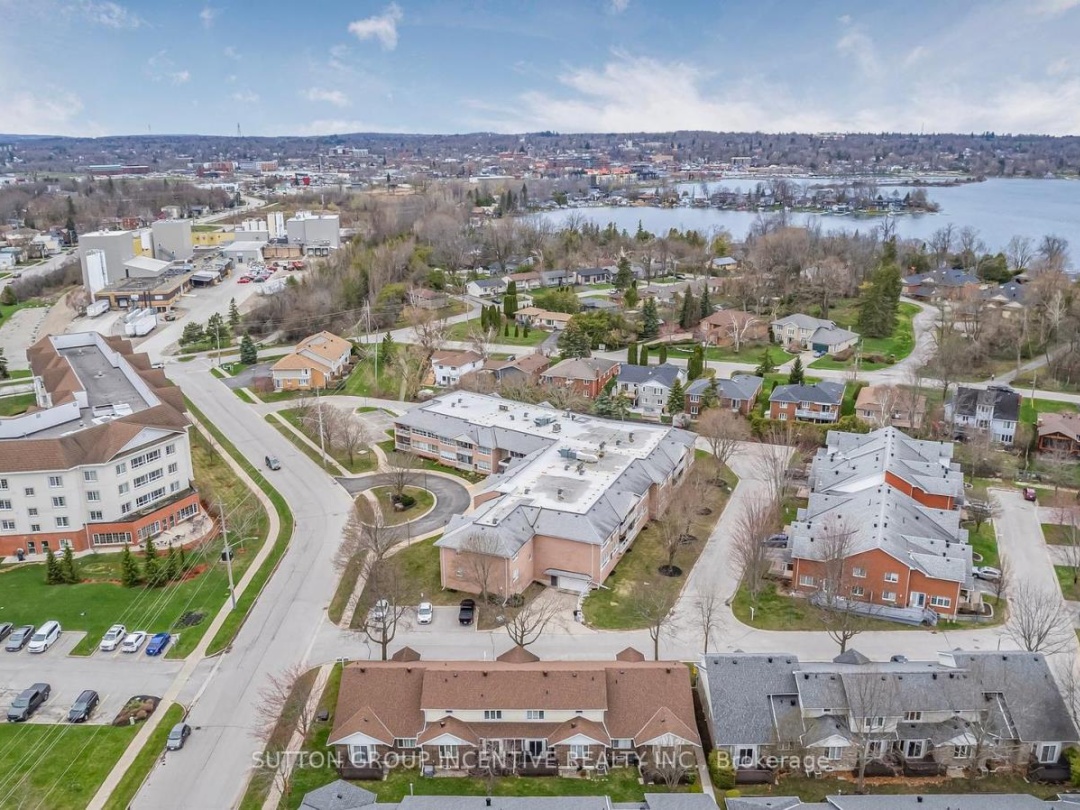 403 - 40 MUSEUM DRIVE, 