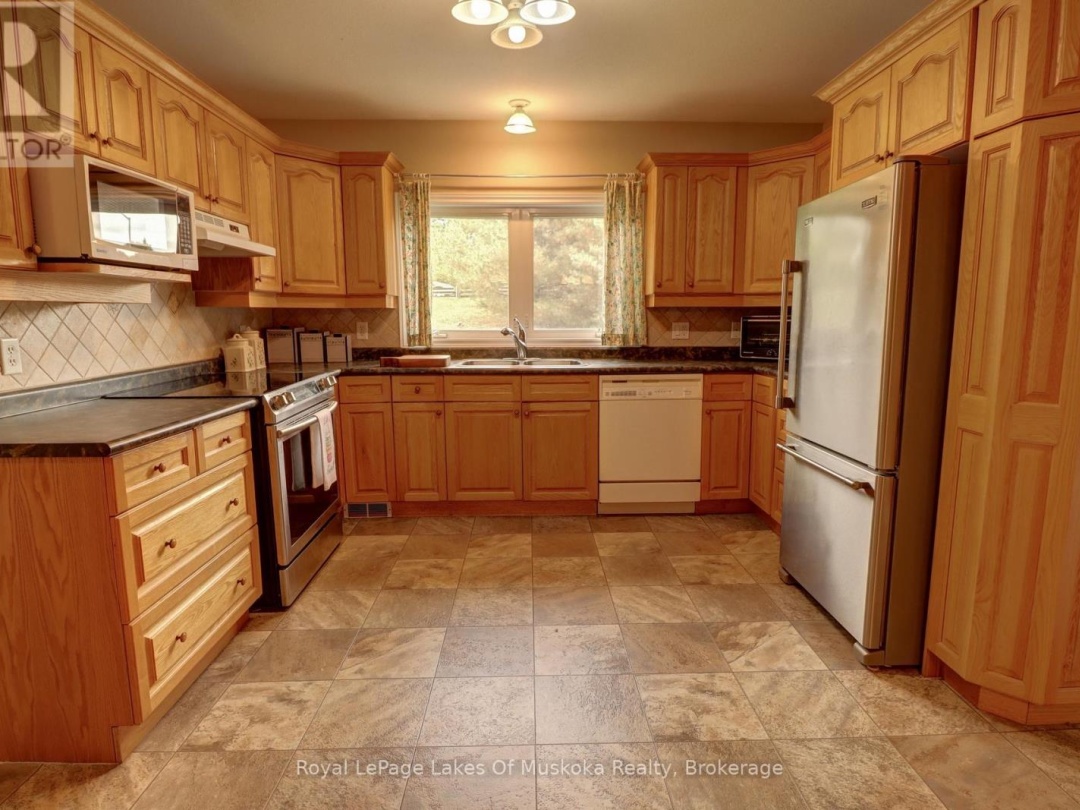 106 - 31 DAIRY LANE, Muskoka River