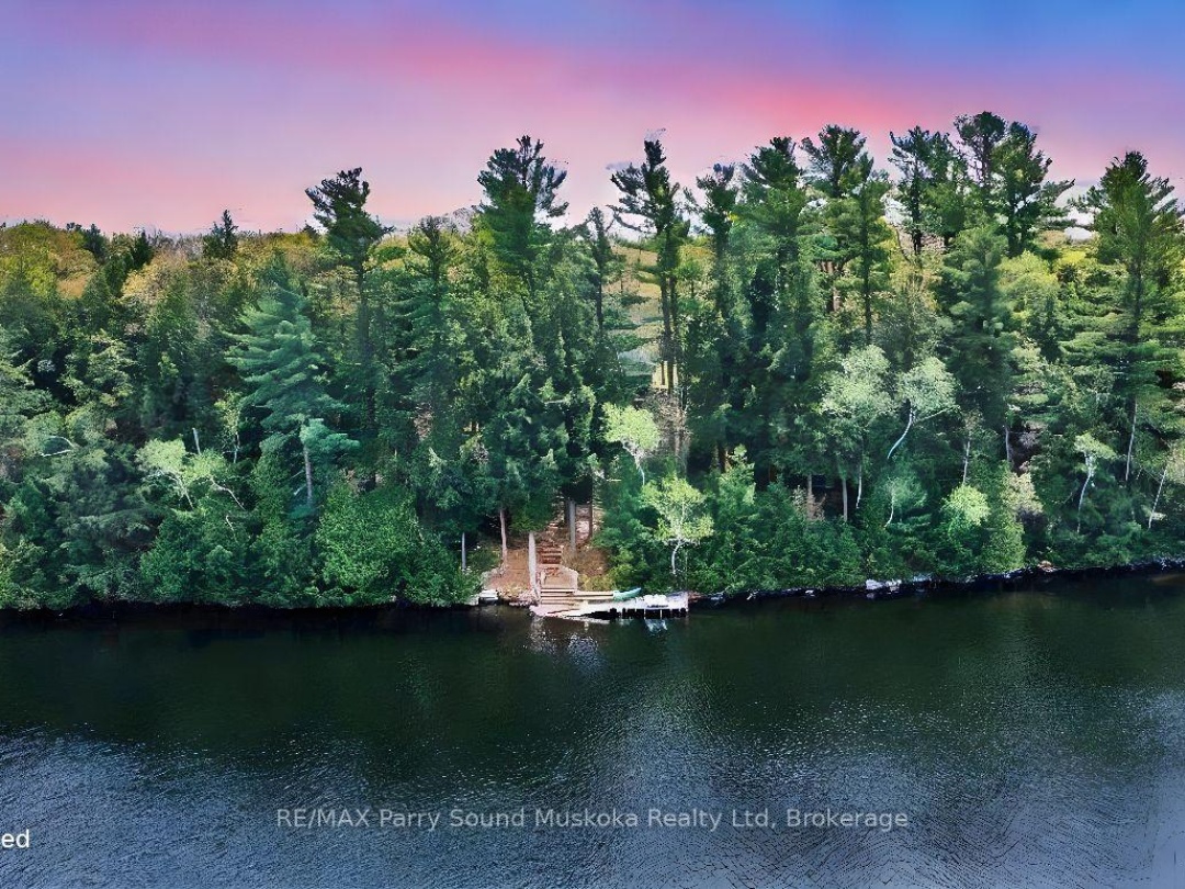 33 HOUSTON LANE, Otter Lake
