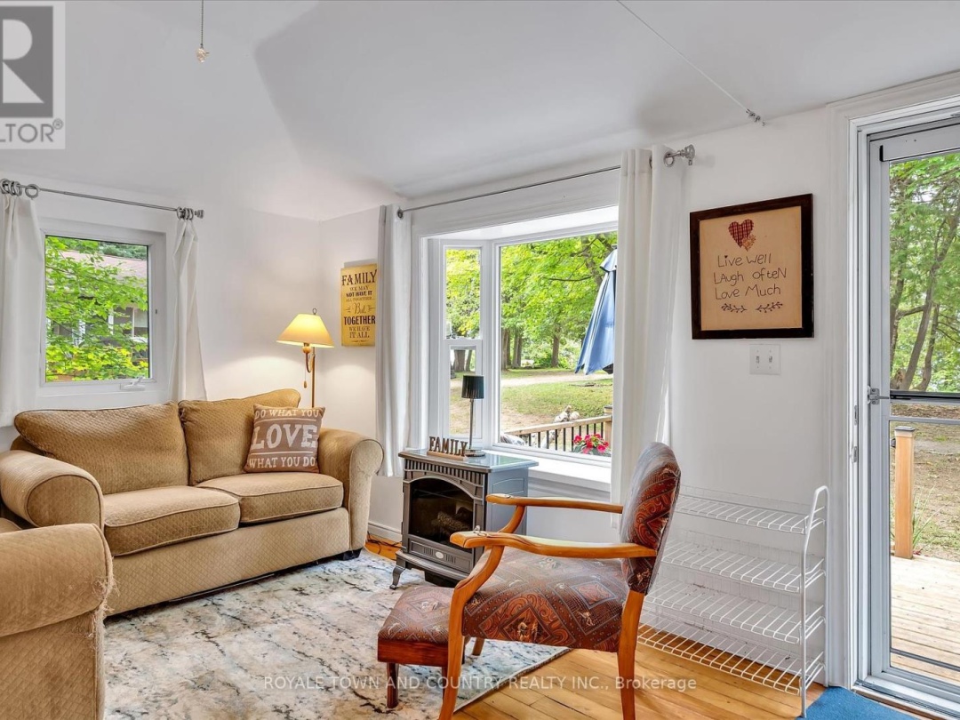 54 LAXTON  TWP 5TH LINE, 