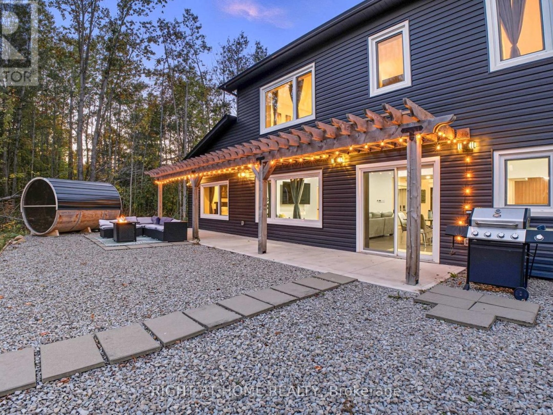 6067 CONCESSION ROAD B-C, 