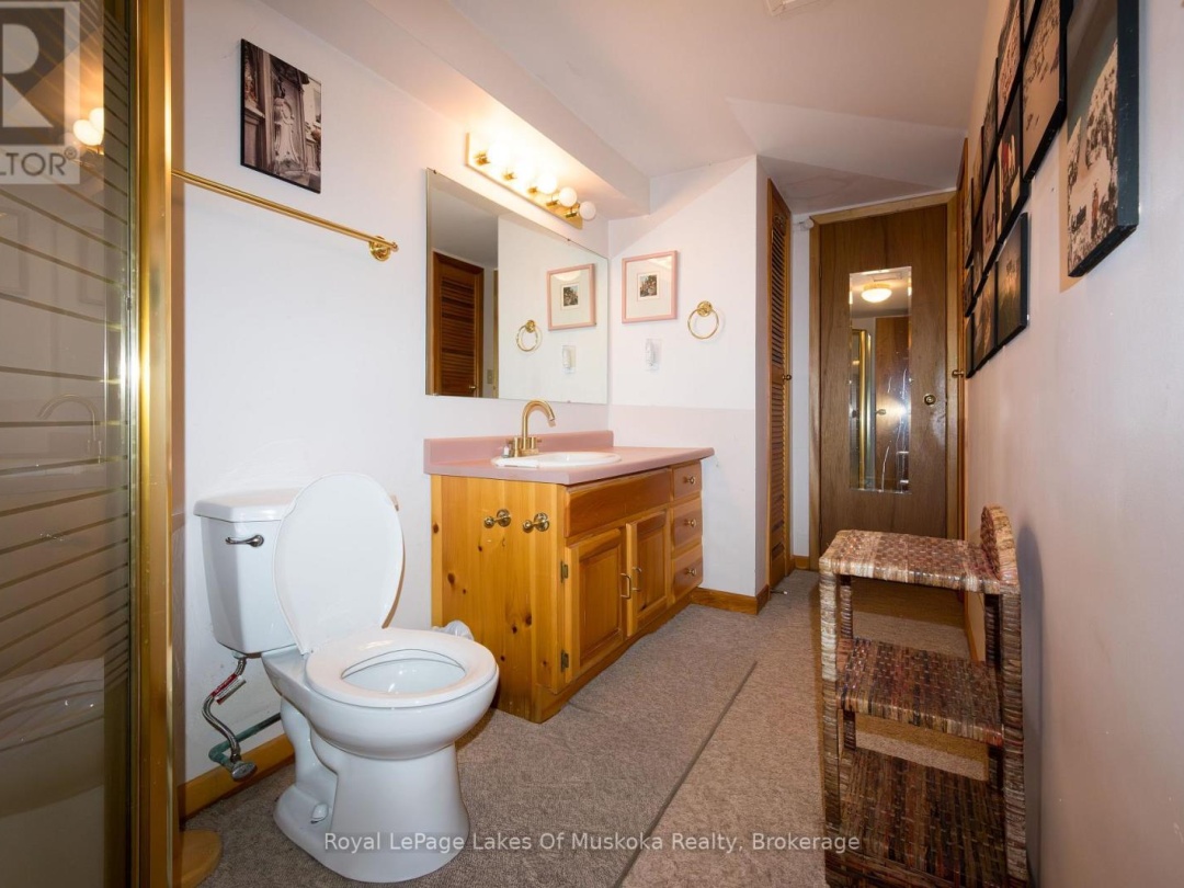 574 RAVENSCLIFFE ROAD, 