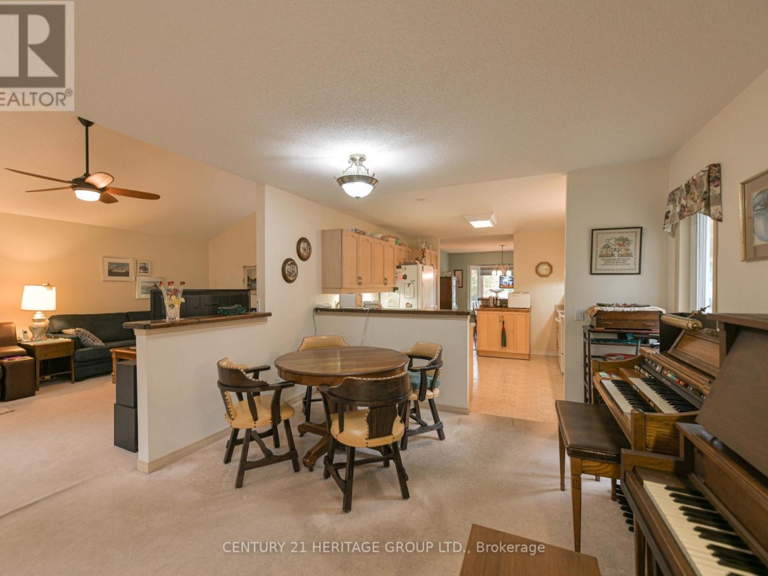 19 SPRINGWOOD CRESCENT,